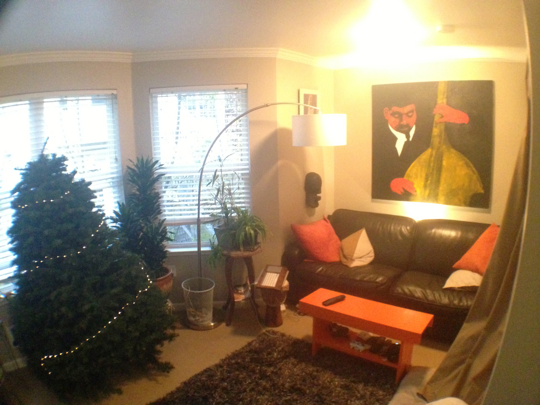 living-room-xmas-tree